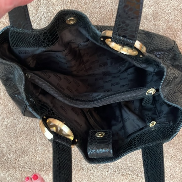 Michael Kors Shiny Snakeskin Purse - Picture 5 of 10